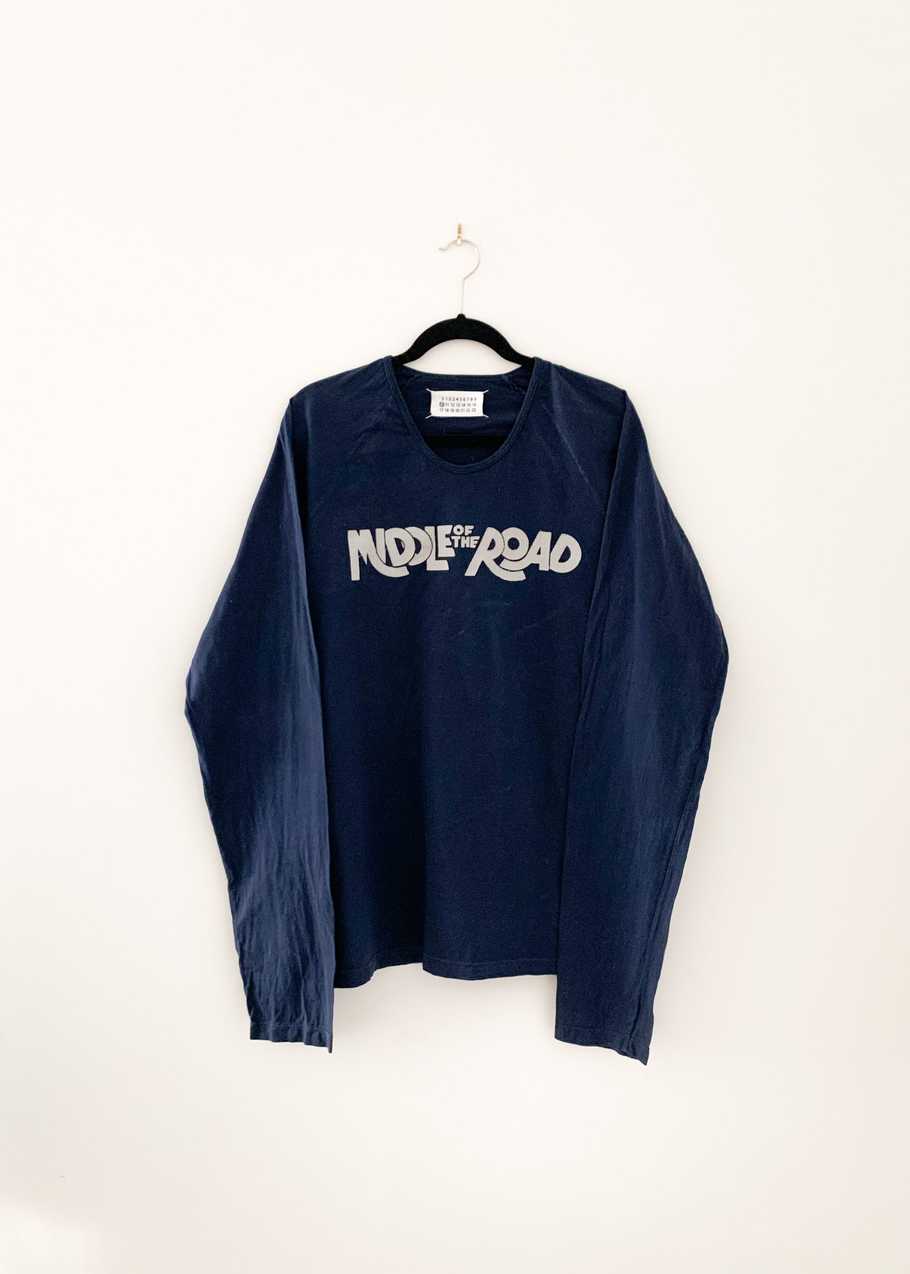 AW2006 'Middle of the Road' Longsleeve T-Shirt